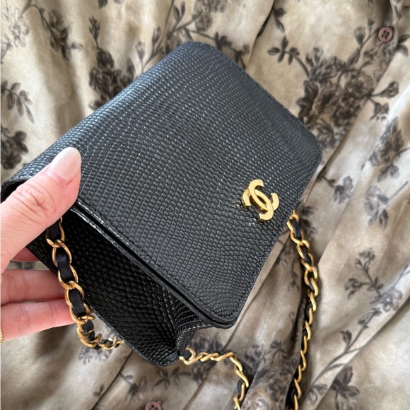 CHANEL Black Vintage Lizard Single Flap Bag Small GHW - Picture 6 of 15